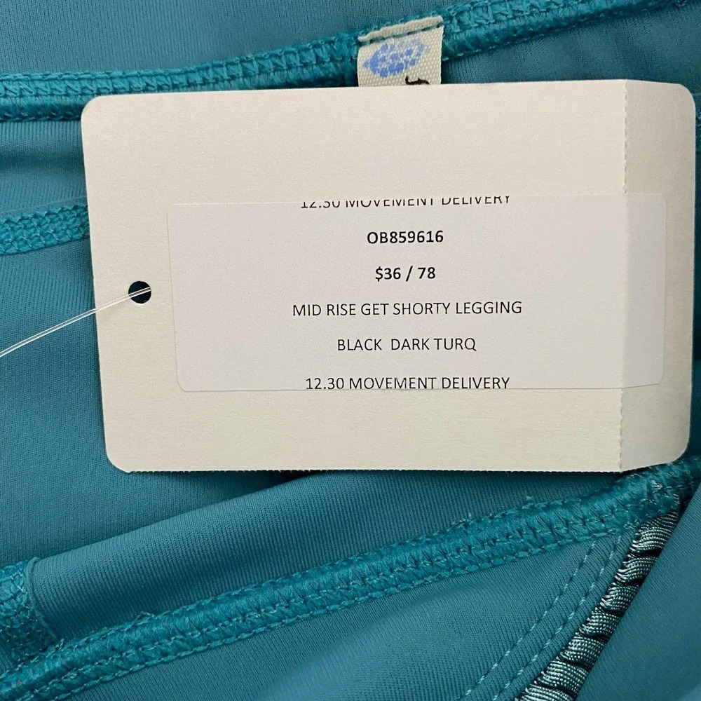 Free People Movement Mid-Rise Get Shorty Leggings‎ - Picture 12 of 12